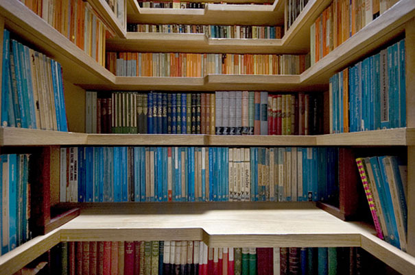 merdiven kütüphane
