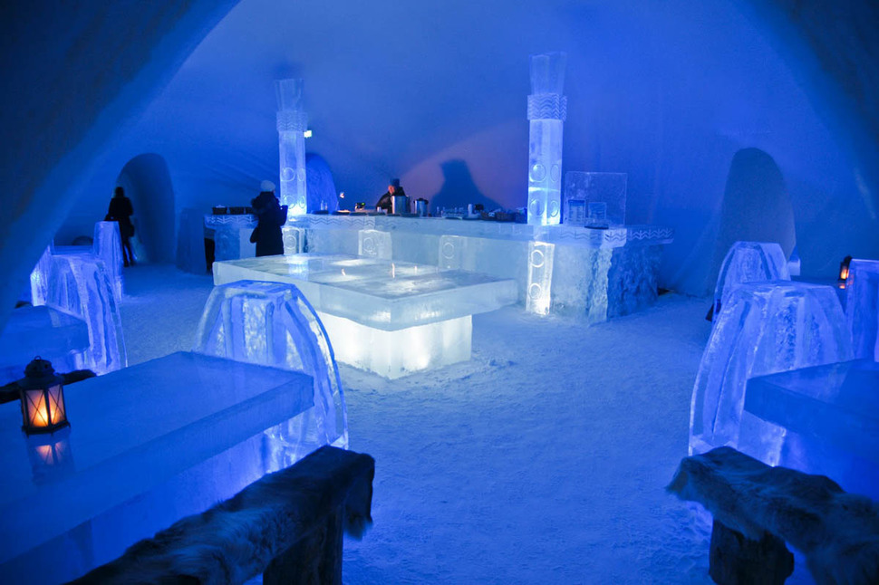 The-Ice-Bar-Quebec