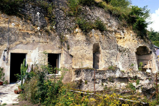Chez-Helene-mağara ev