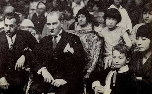 Atatürk 