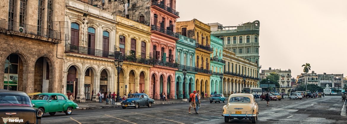 Havana, Küba'nın başkentidir. 2.2 milyon nüfusuyla hem Küba'nın hem de Karayipler'in en büyük şehridir.