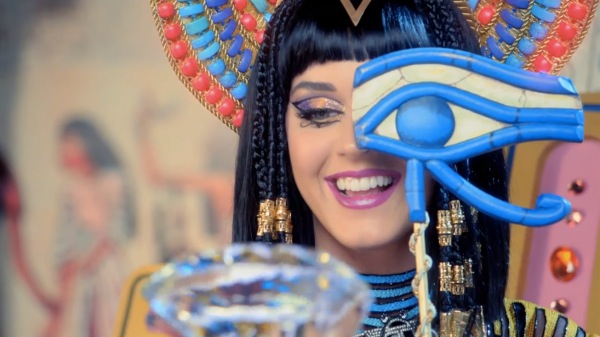 katy-perry-dark-horse